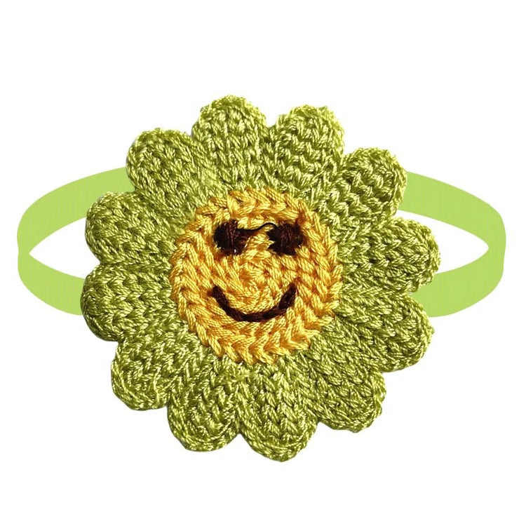 Hand-Knitted Smile Flower Accessories for Pets